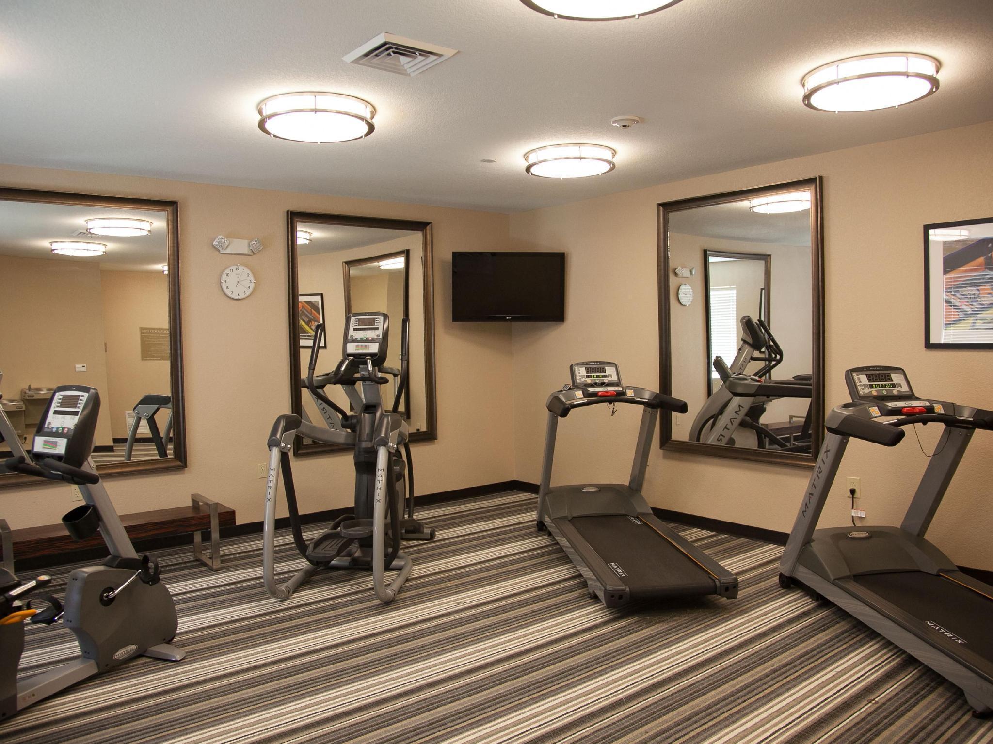 Hotel Candlewood By Ihg 3*