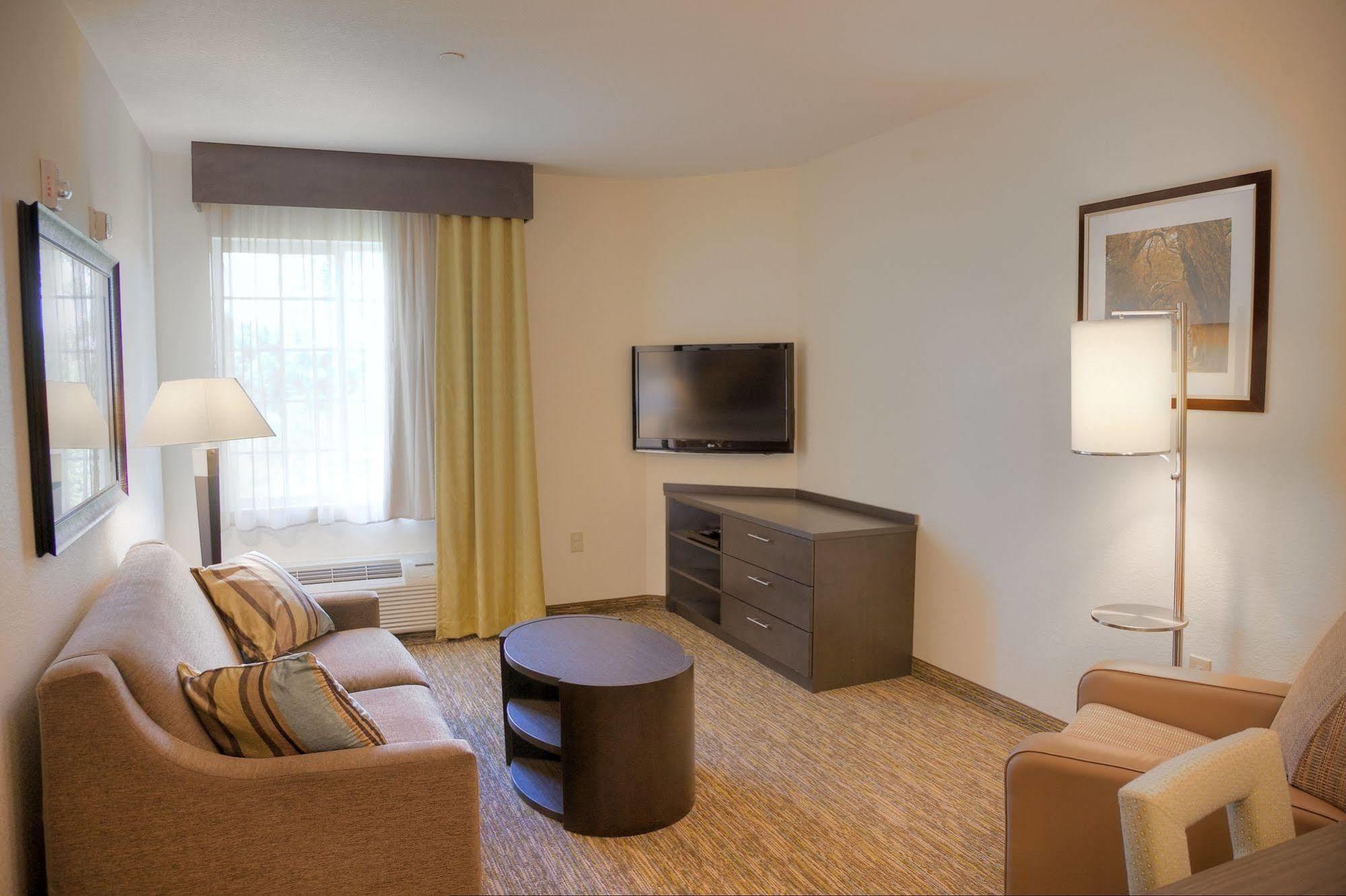 Candlewood By Ihg Hotel 3*